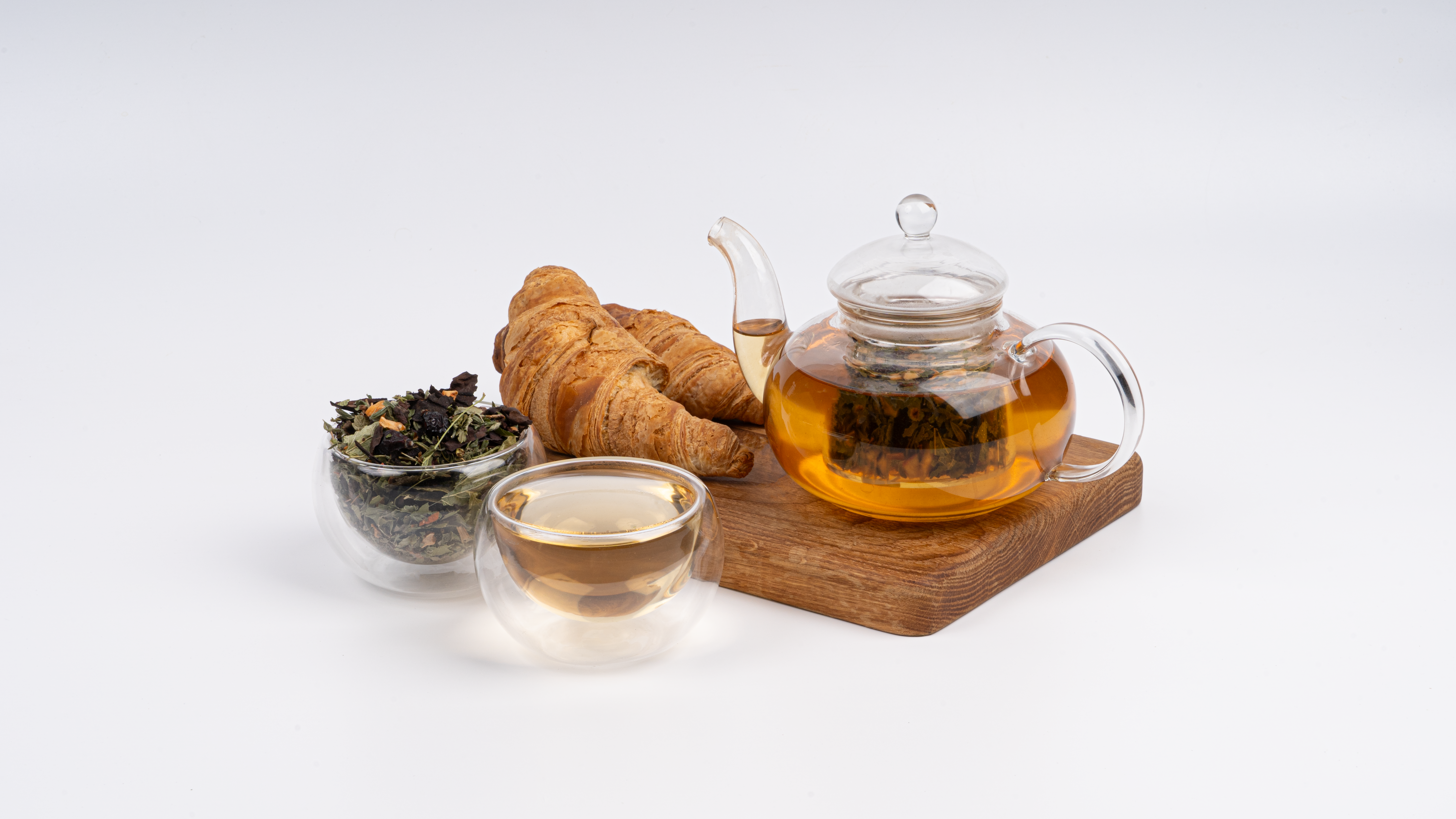 Яблоко,шиповник, бадан, смородина лист, курильский, боярышник 70 гр